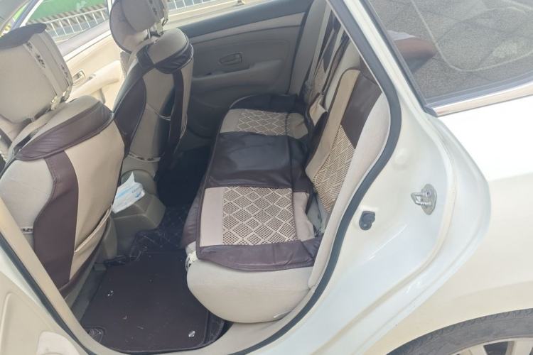 Used Nissan Sylphy 2016 Classic 1.6XE Automatic Leading Edition Left Rear Seat