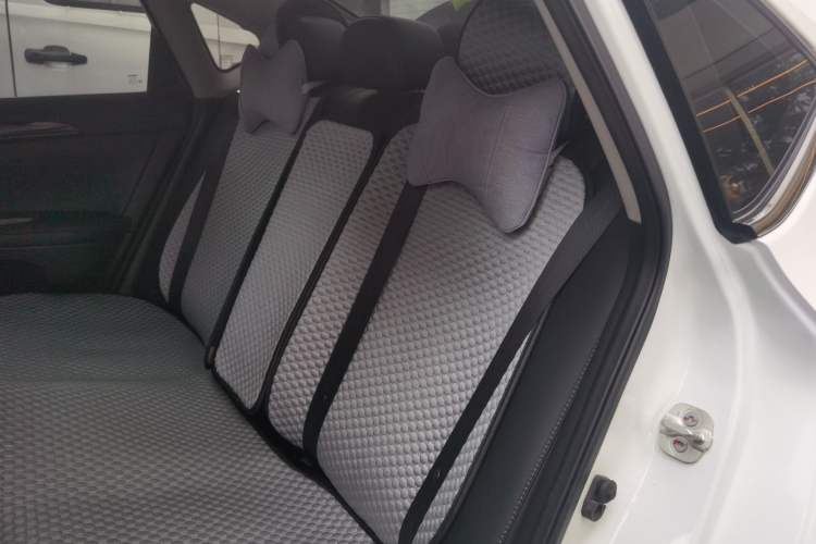 Used Nissan Sylphy 2016 1.6 XL CVT Deluxe Edition Left Rear Seat