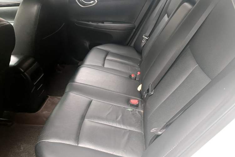 Used Nissan Sylphy 2016 1.6 XL CVT Luxury Edition Left Rear Seat