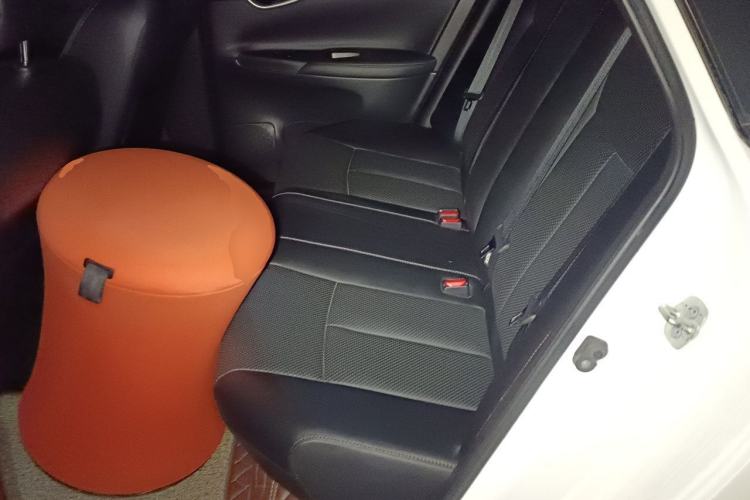 Used Nissan Sylphy 2016 1.6XV CVT Smart Enjoyment Version Left Rear Seat