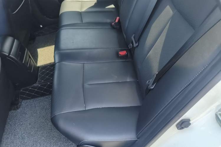 Used Nissan Sylphy 2016 1.6 XL CVT Deluxe Edition Left Rear Seat