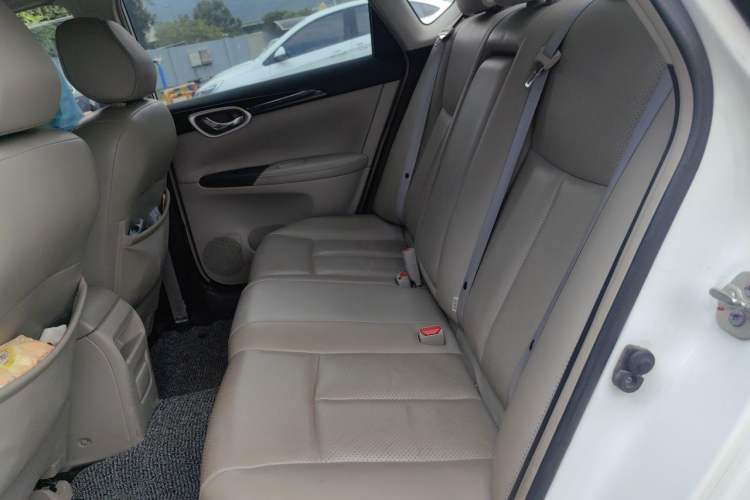 Used Nissan Sylphy 2016 1.6 XL CVT Deluxe Edition Left Rear Seat