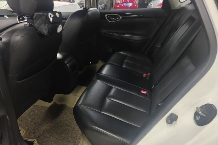 Used Nissan Sylphy 2016 1.6XV CVT Smart Enjoyment Version Left Rear Seat