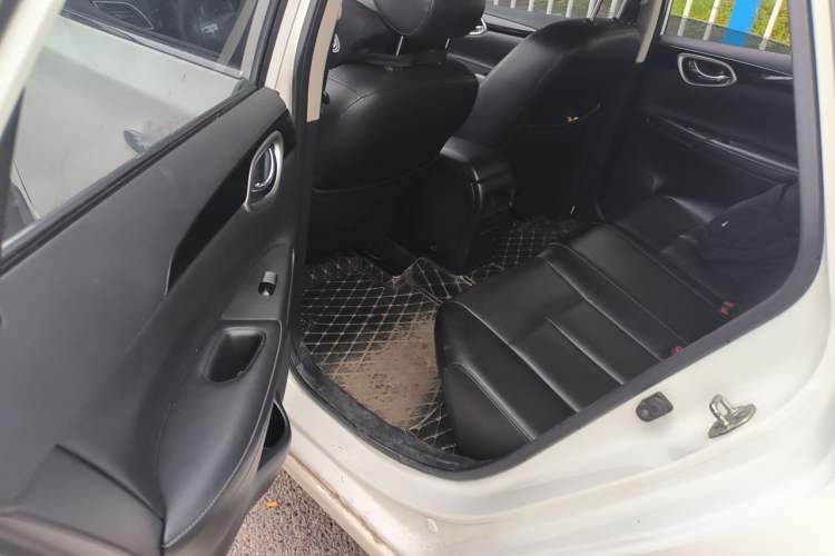 Used Nissan Sylphy 2016 1.6 XL CVT Deluxe Edition Left Rear Seat