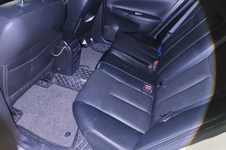 Used Nissan Sylphy 2016 1.6XV CVT Smart Enjoyment Version Left Rear Seat