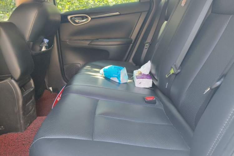Used Nissan Sylphy 2016 1.6 XL CVT Luxury Edition Left Rear Seat