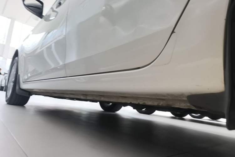 Used Nissan Sylphy 2016 1.6XV CVT Smart Enjoyment Version Left Side Sill