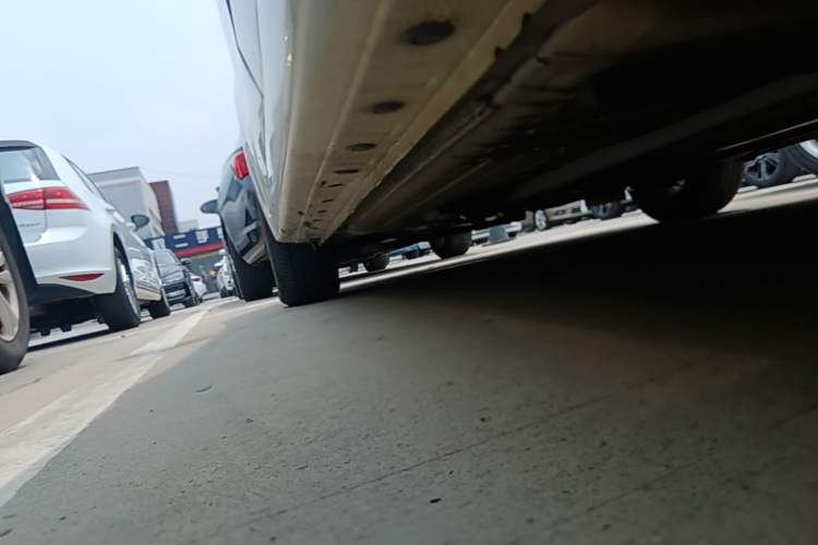 Used Nissan Sylphy 2016 1.6 XL CVT Deluxe Edition Left Side Sill