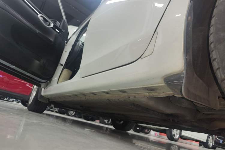 Used Nissan Sylphy 2016 1.6XV CVT Smart Enjoyment Version Left Side Sill