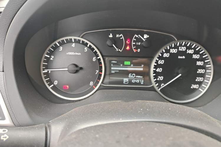 Used Nissan Sylphy 2016 1.6 XL CVT Deluxe Edition Odometer Close Up