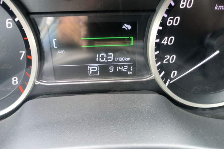 Used Nissan Sylphy 2016 1.6 XL CVT Deluxe Edition Odometer Close Up