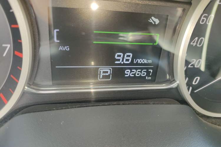 Used Nissan Sylphy 2016 1.6 XL CVT Deluxe Edition Odometer Close Up