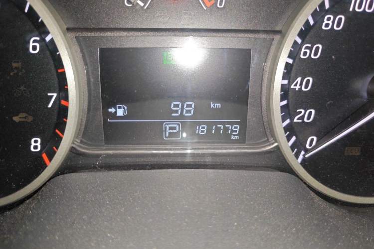 Used Nissan Sylphy 2016 1.6 XL CVT Luxury Edition Odometer Close Up