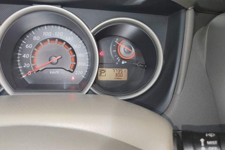Used Nissan Sylphy 2016 Classic 1.6XE Automatic Leading Edition Odometer Close Up