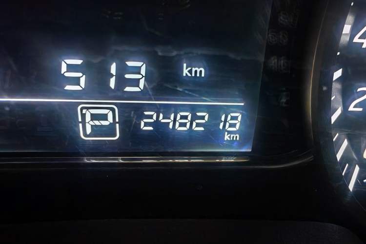Used Nissan Sylphy 2016 1.6 XL CVT Deluxe Edition Odometer Close Up