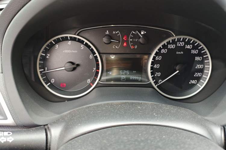 Used Nissan Sylphy 2016 1.6 XL CVT Deluxe Edition Odometer Close Up