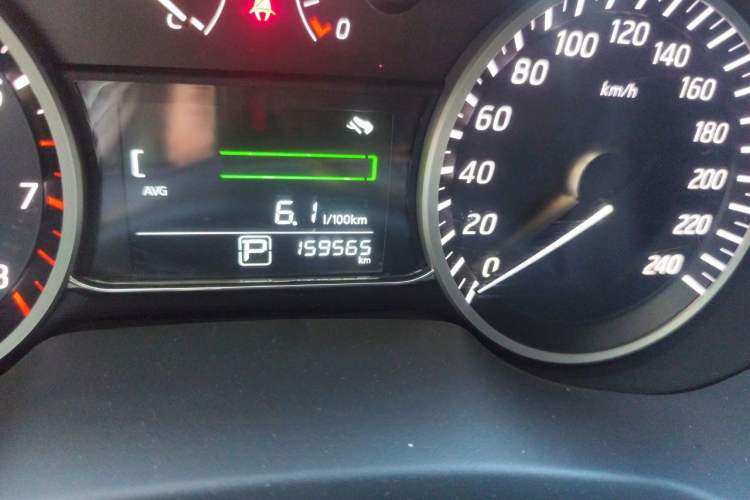 Used Nissan Sylphy 2016 1.6 XL CVT Deluxe Edition Odometer Close Up