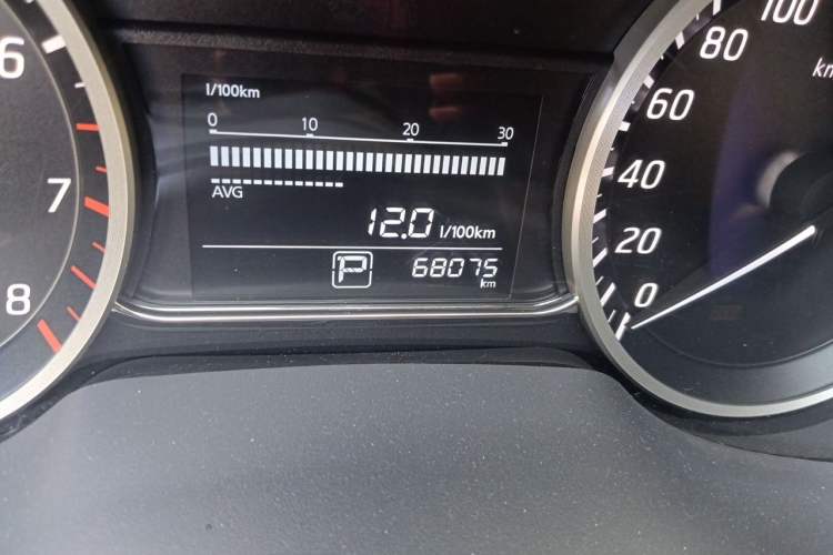 Used Nissan Sylphy 2016 1.6 XL CVT Deluxe Edition Odometer Close Up
