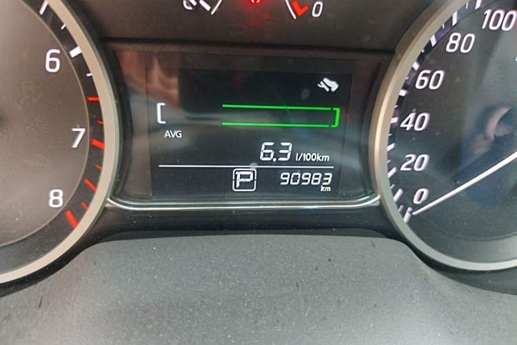 Used Nissan Sylphy 2016 1.6 XL CVT Deluxe Edition Odometer Close Up