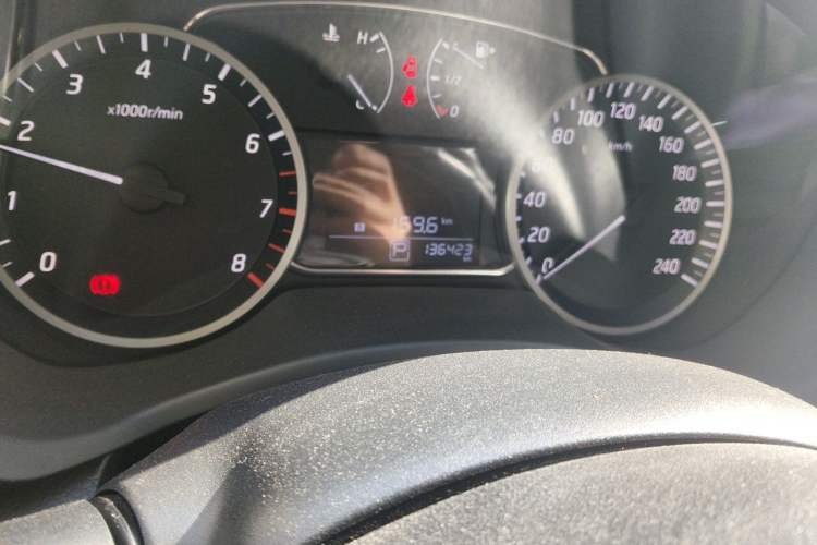 Used Nissan Sylphy 2016 1.6 XL CVT Luxury Edition Odometer Close Up