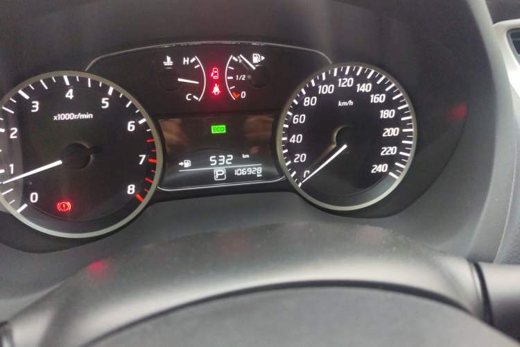 Used Nissan Sylphy 2016 1.6XV CVT Smart Enjoyment Version Odometer Close Up
