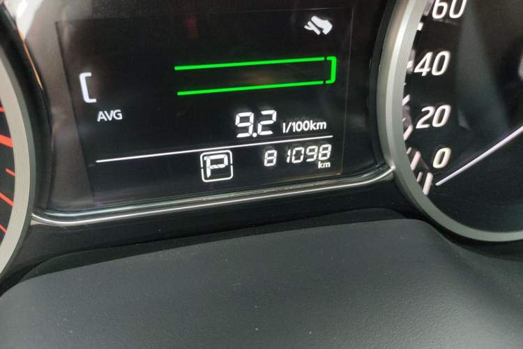 Used Nissan Sylphy 2016 1.6 XL CVT Deluxe Edition Odometer Close Up