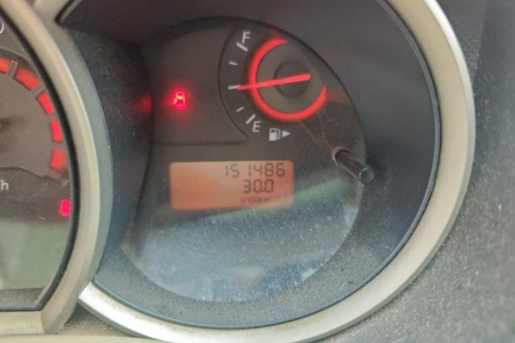 Used Nissan Sylphy 2016 Classic 1.6XE Manual Comfort Edition Odometer Close Up