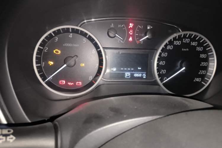 Used Nissan Sylphy 2016 1.6XV CVT Smart Enjoyment Version Odometer Close Up