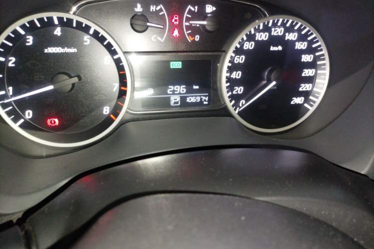 Used Nissan Sylphy 2016 1.6 XL CVT Luxury Edition Odometer Close Up