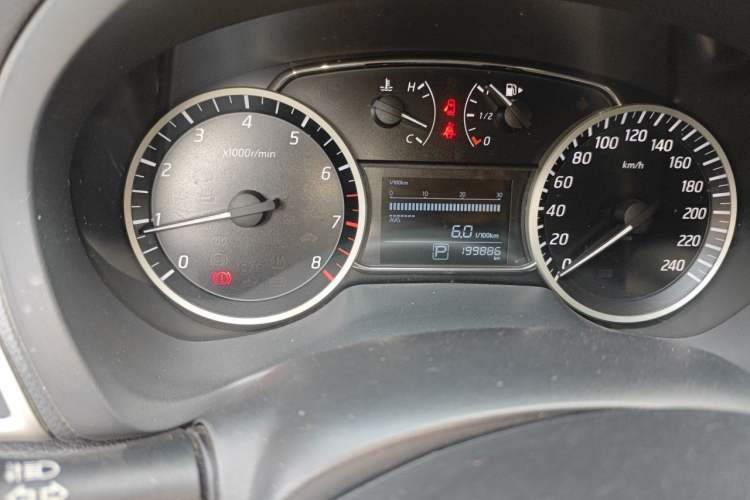 Used Nissan Sylphy 2016 1.6 XL CVT Deluxe Edition Odometer Close Up