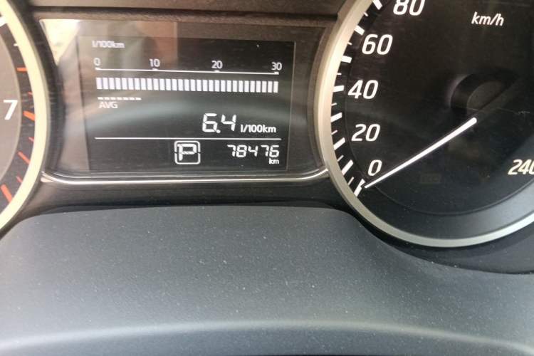 Used Nissan Sylphy 2016 1.6 XL CVT Luxury Edition Odometer Close Up