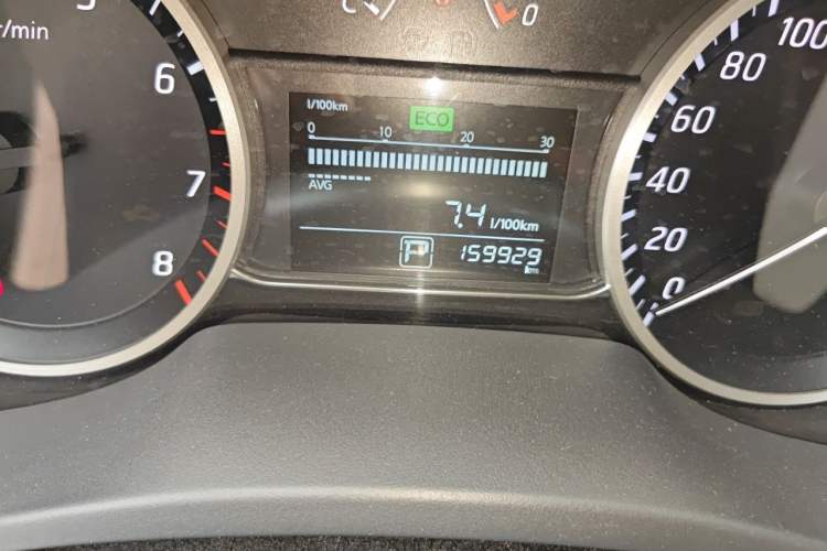 Used Nissan Sylphy 2016 1.6 XL CVT Luxury Edition Odometer Close Up