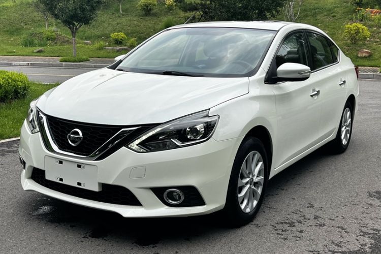Used Nissan Sylphy 2016 1.6XV CVT Smart Enjoyment Version Guazi used car, China used car export, Used car for sale, Used cars, Cheapest cars for sale
