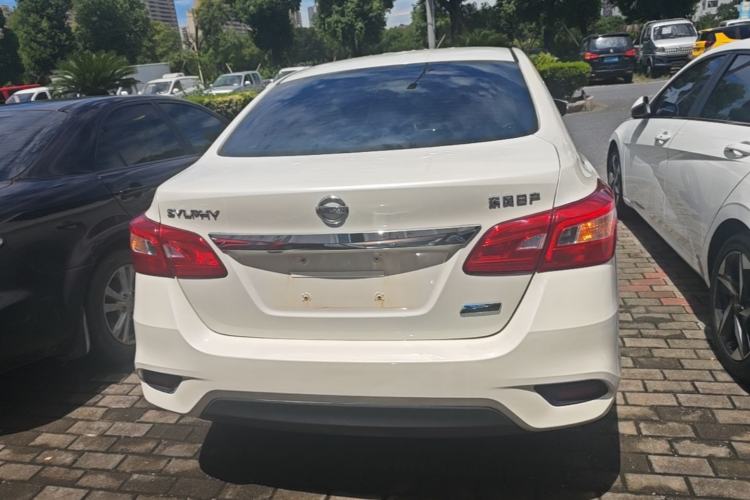 Used Nissan Sylphy 2016 1.6XV CVT Smart Enjoyment Version Rear