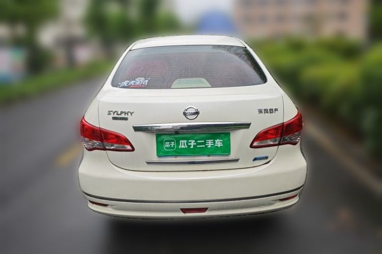 Used Nissan Sylphy 2016 Classic 1.6XE Manual Comfort Edition Rear