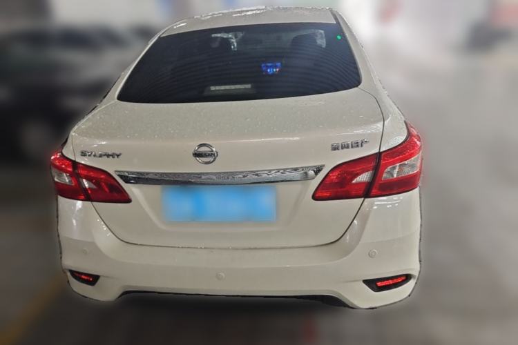 Used Nissan Sylphy 2016 1.6 XL Manual Luxury Edition Rear