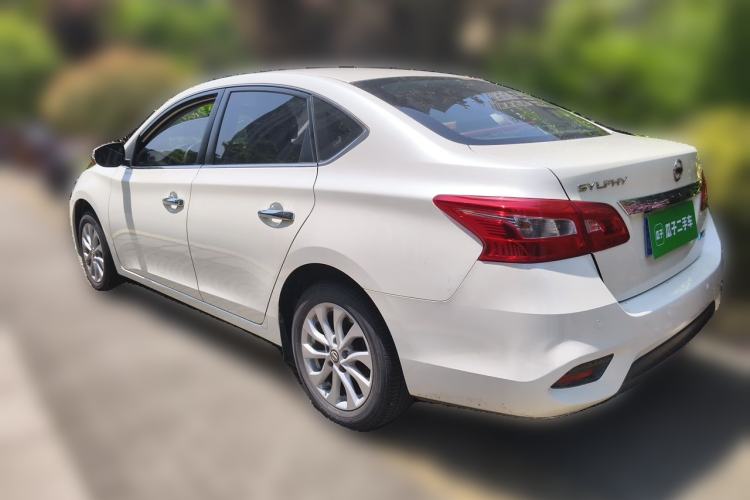 Used Nissan Sylphy 2016 1.6 XL CVT Deluxe Edition Rear Left 45 Deg