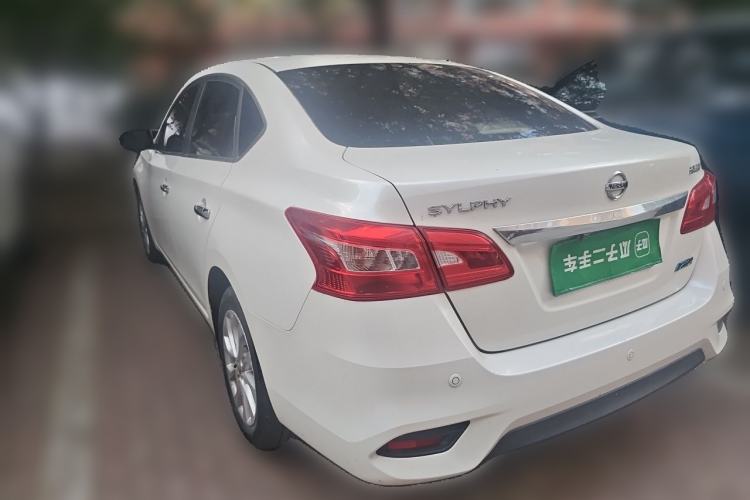 Used Nissan Sylphy 2016 1.6 XL CVT Luxury Edition Rear Left 45 Deg