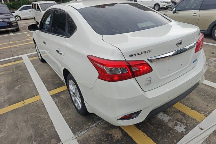 Used Nissan Sylphy 2016 1.6 XL CVT Deluxe Edition Rear Left 45 Deg