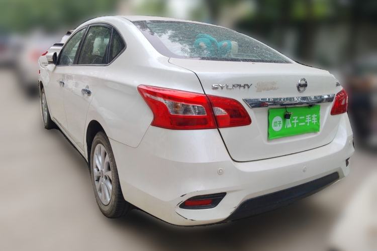 Used Nissan Sylphy 2016 1.6 XL Manual Luxury Edition Rear Left 45 Deg