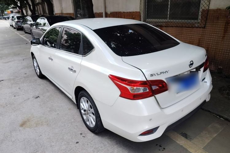Used Nissan Sylphy 2016 1.6 XL CVT Deluxe Edition Rear Left 45 Deg