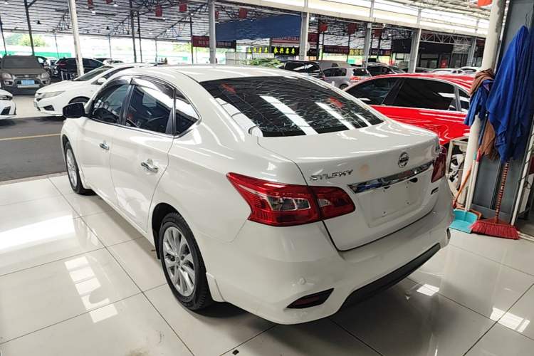 Used Nissan Sylphy 2016 1.6XV CVT Smart Enjoyment Version Rear Left 45 Deg