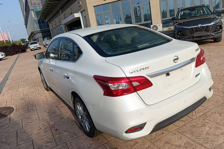 Used Nissan Sylphy 2016 1.6 XL CVT Luxury Edition Rear Left 45 Deg