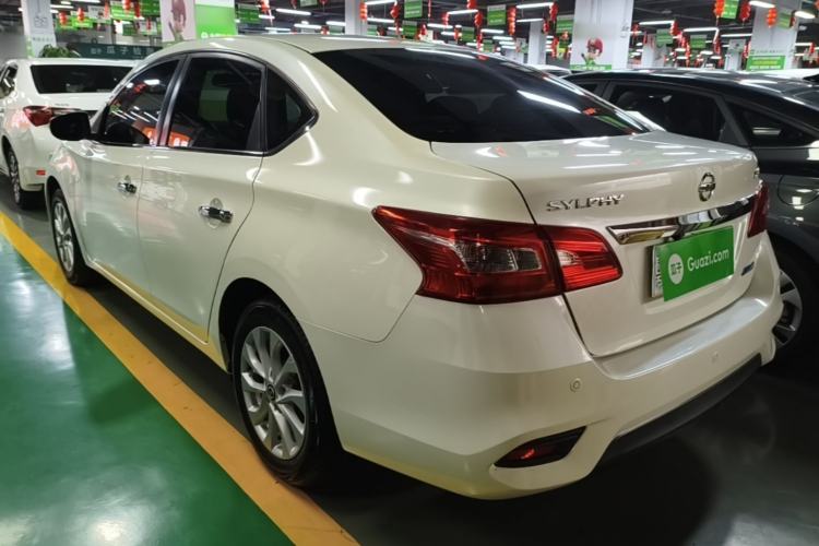 Used Nissan Sylphy 2016 1.6 XL CVT Luxury Edition Rear Left 45 Deg