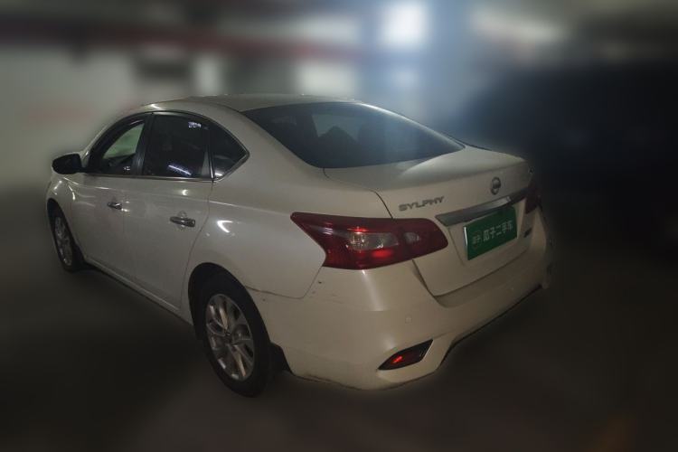 Used Nissan Sylphy 2016 1.6 XL CVT Luxury Edition Rear Left 45 Deg