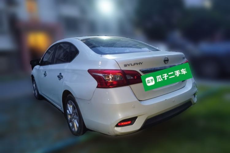 Used Nissan Sylphy 2016 1.6 XL CVT Luxury Edition Rear Left 45 Deg