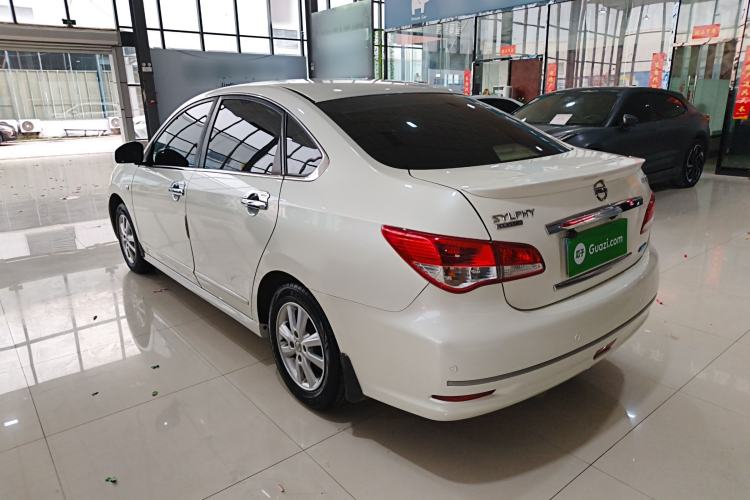 Used Nissan Sylphy 2016 Classic 1.6XE Manual Leading Edition Rear Left 45 Deg