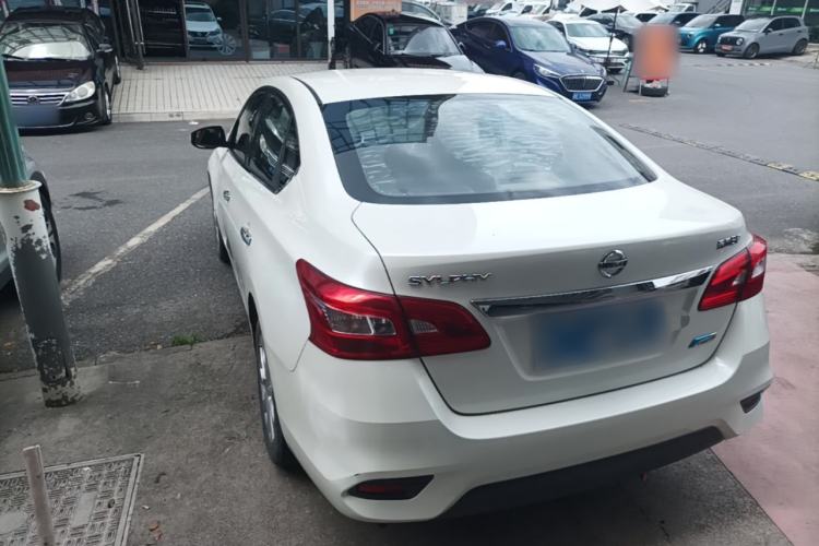 Used Nissan Sylphy 2016 1.6 XL CVT Luxury Edition Rear Left 45 Deg