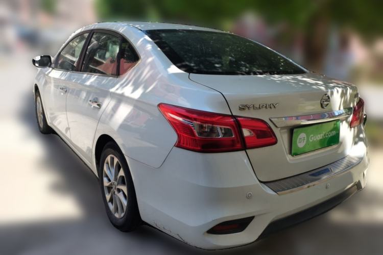 Used Nissan Sylphy 2016 1.6 XL Manual Luxury Edition Rear Left 45 Deg