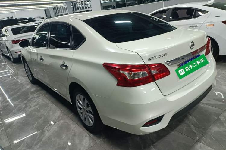 Used Nissan Sylphy 2016 1.6XV CVT Smart Enjoyment Version Rear Left 45 Deg